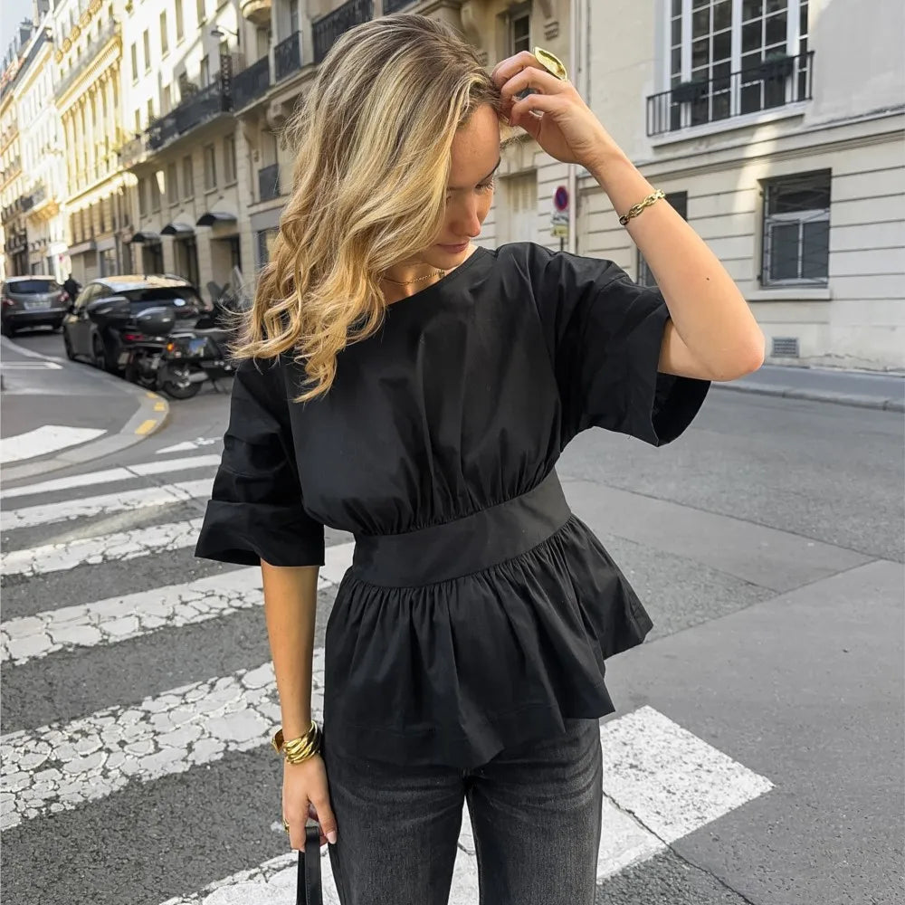 Leona – Backless Bow-Tie Blouse