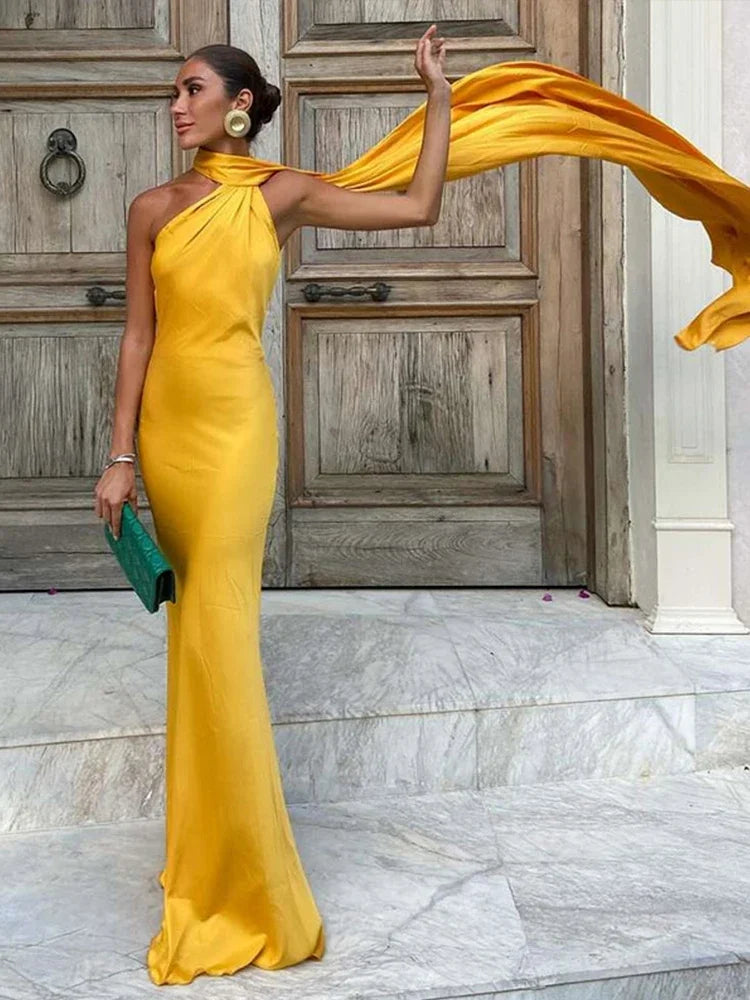 Liora | Radiant Sculptural Gown