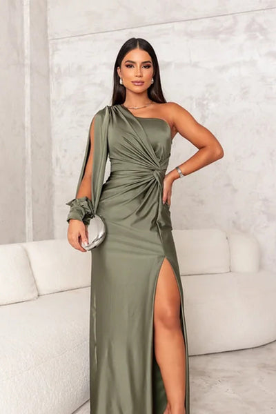 Leya | Glamour Draped Gown